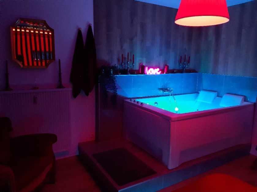 Superbe Appartement Colmar Avec Vue Et Jacuzzi Ngoại thất bức ảnh