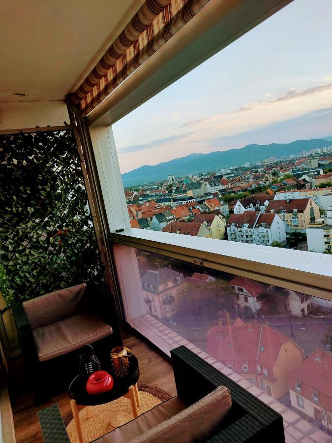 Superbe Appartement Colmar Avec Vue Et Jacuzzi Ngoại thất bức ảnh